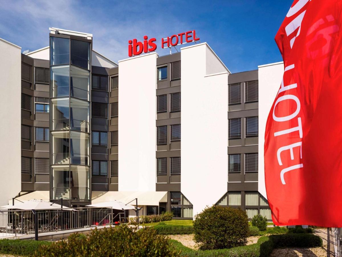 Ibis Lausanne Crissier Exterior photo